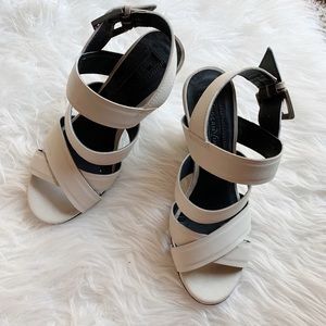 Modern Vintage sandals SZ 7.5